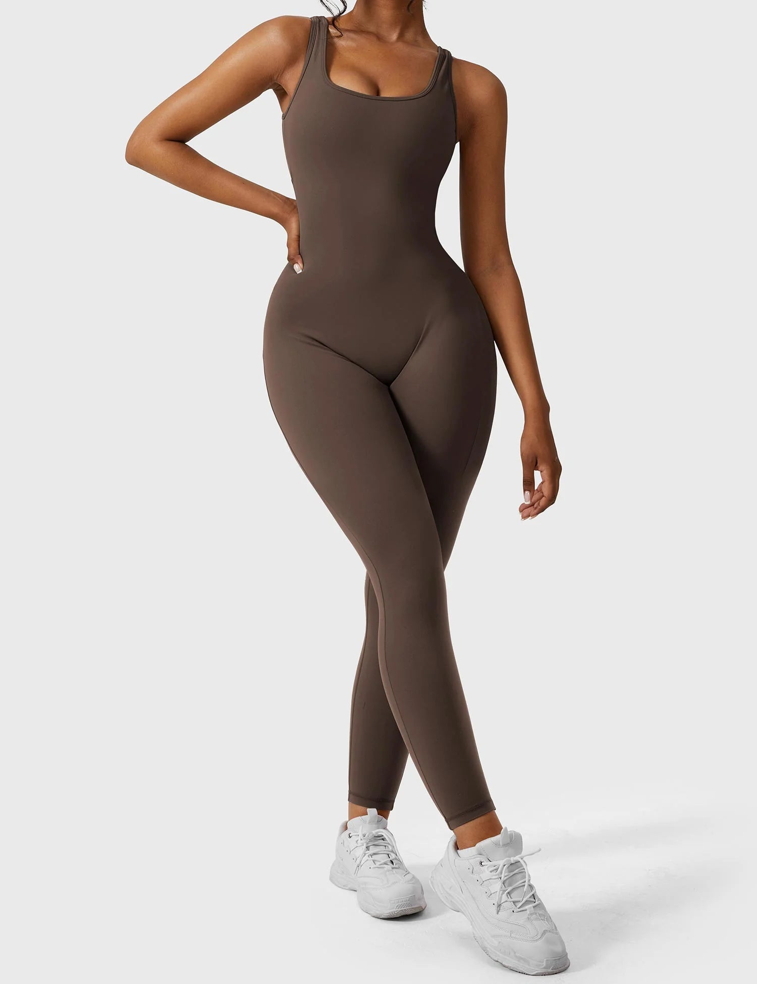 Lizvette V - Back Jumpsuit - Vibayaa